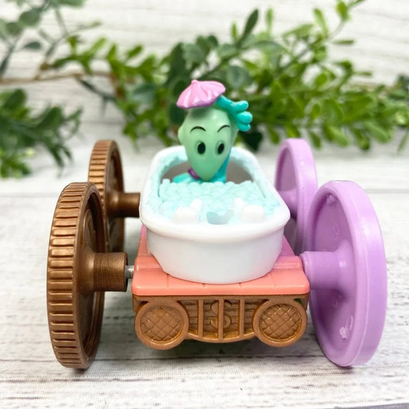 Vintage 1990 Warner Bros. Kids Meal Tiny Toons Two Sided Soap Box Derby Toy - Picture 3 of 9
